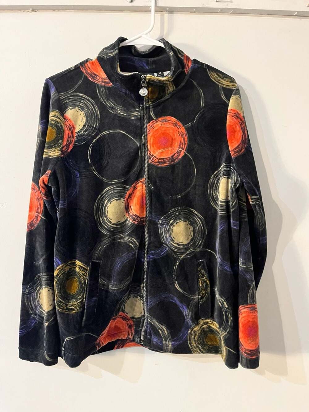 Onque Casual Women's Velour Full Zip Jacket Black Abstract 003-0092